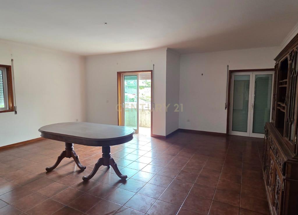 Apartamento T2 Alpendorada - Marco de Canaveses - Image 8
