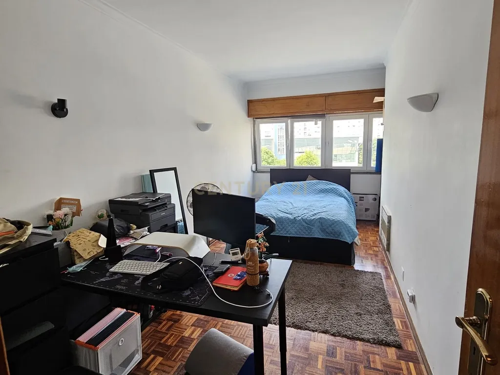 APARTAMENTO PAÇO DE ARCOS - Image 3