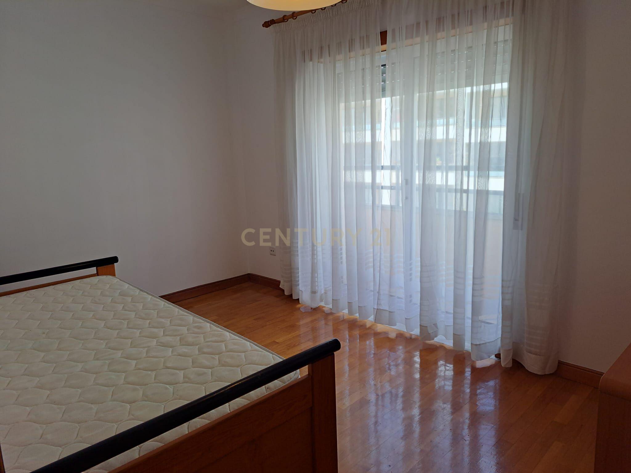 Apartamento T2 para arrendamento – Solum, Coimbra - Image 11