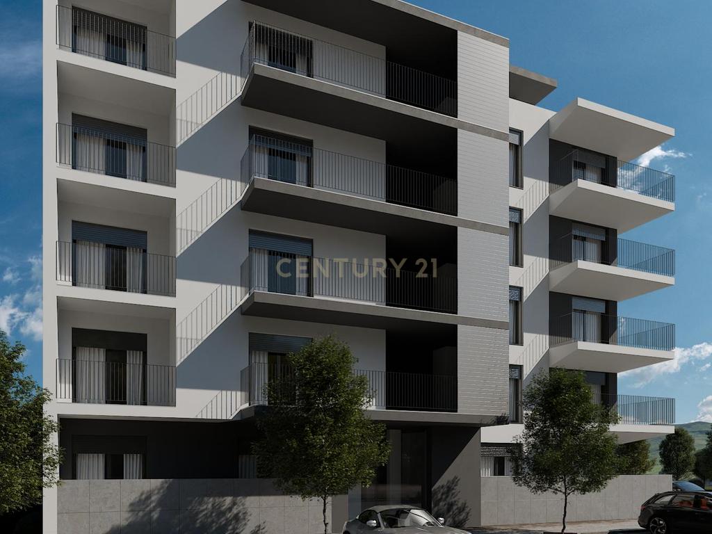 Apartamento T3 Novo em Início de Construção – Entroncamento | Junto à A23 - Image 5