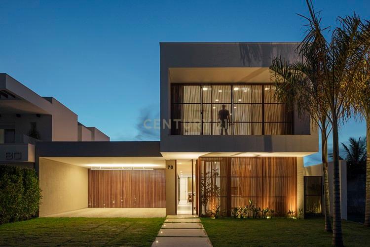 Terreno com 12.040 m2  localizado na privilegiada zona de Porches, Areias das Almas , Lagoa - Image 26