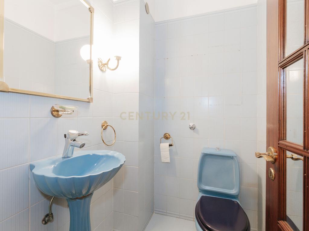 Apartamento T3 - Restelo Lisboa - Image 9