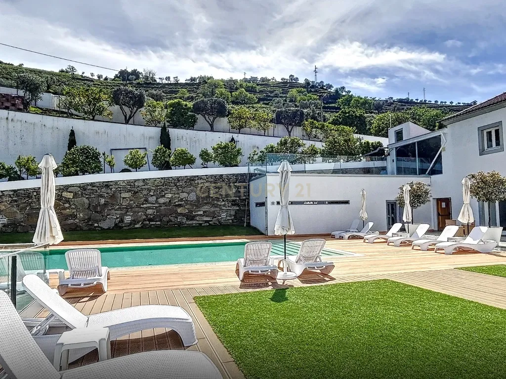 Hotel DD uma "varanda" para o rio Douro, integrado numa quinta no coração do Alto Douro Vinhateiro, perto do Peso da Régua, Portugal - Image 18