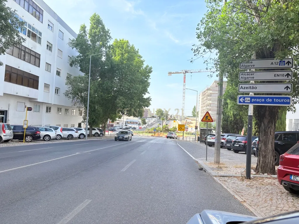 Apartamento T3 para arrendamento em Setúbal - Image 31