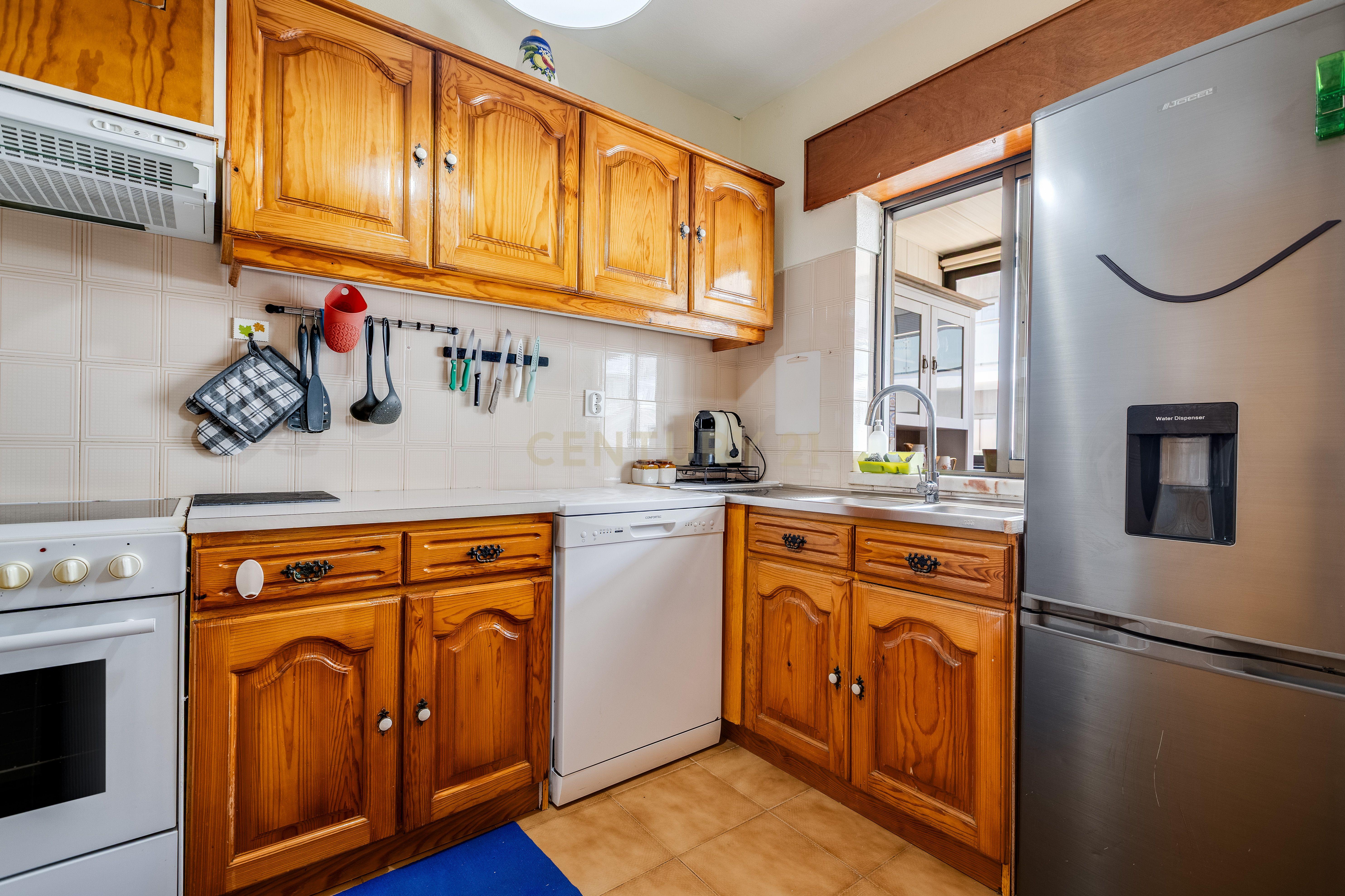Fotografia 8 de Apartamento T1+1 à Venda em Quarteira