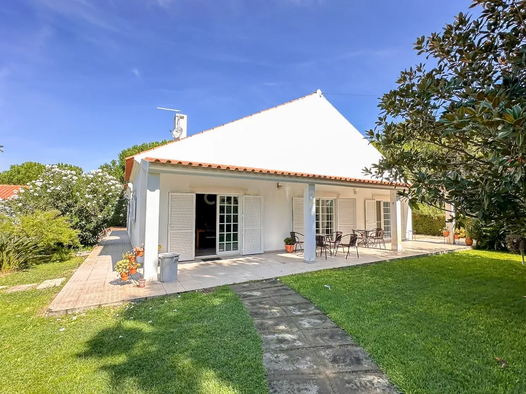 Quinta com 13.000 m² - Alojamento Local e espaço industrial licenciado – Poceirão, Palmela - Image 18