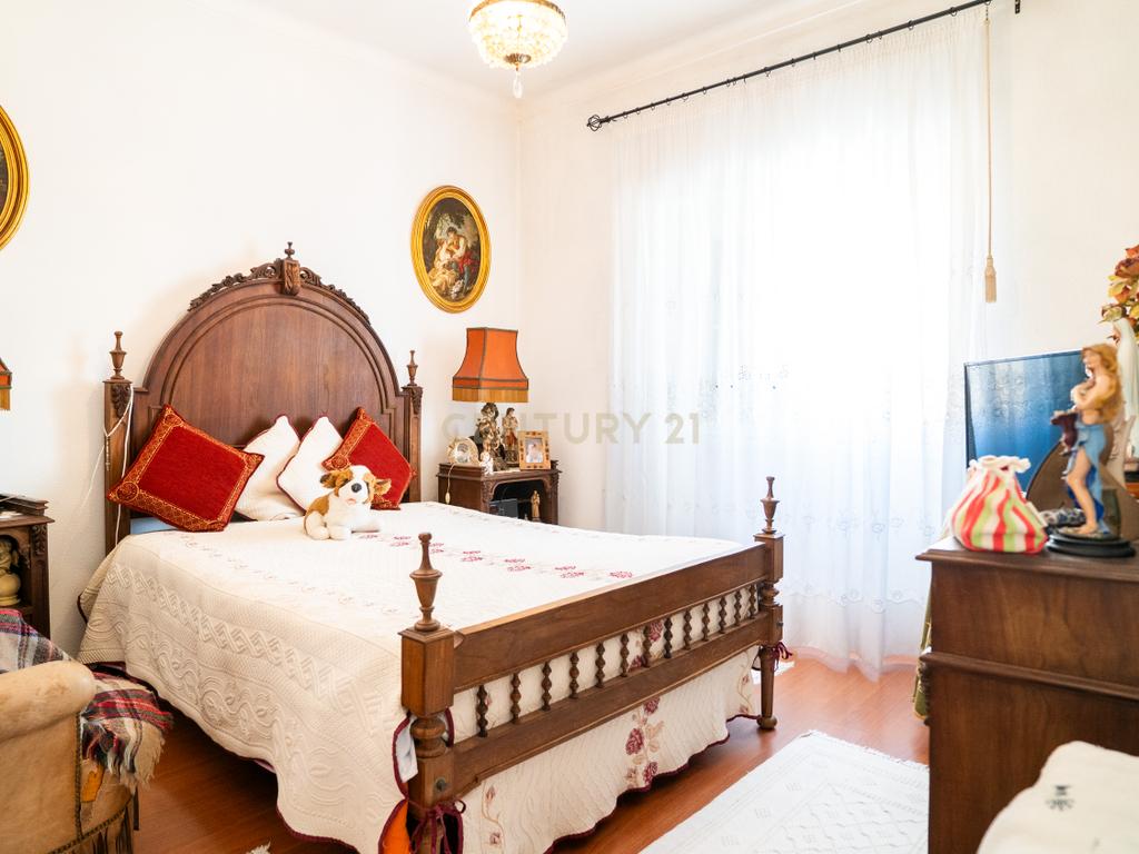 Moradia T3 – Caselas - Restelo - Image 18