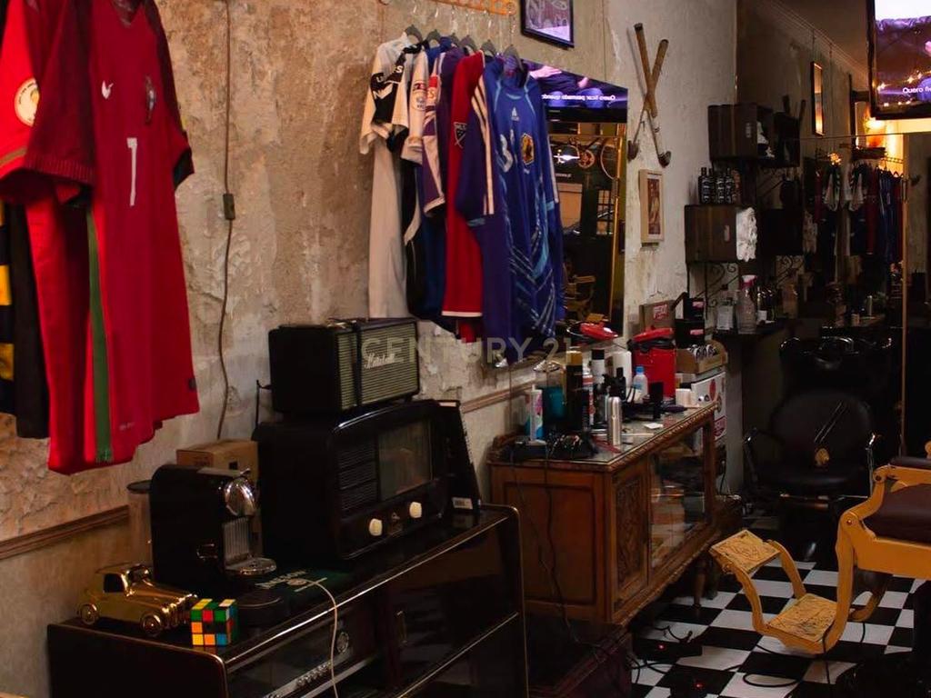 Trespasse de Barbearia em Pleno Funcionamento - Alcântara - Image 4