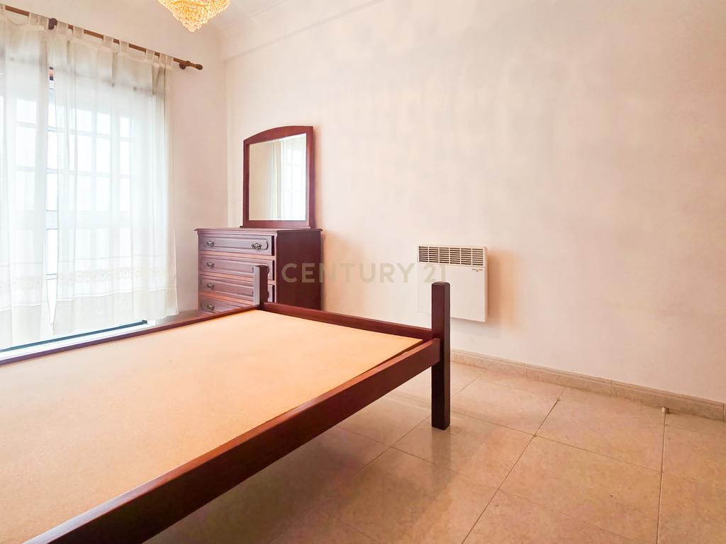 Apartamento T2 + 1 em Pinhal Novo, Palmela Arrendamento - Image 28