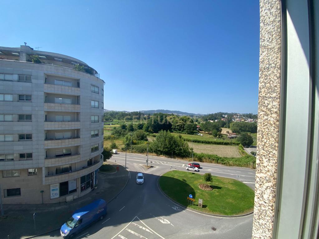 Apartamento T2 em Paredes, Porto - Image 7