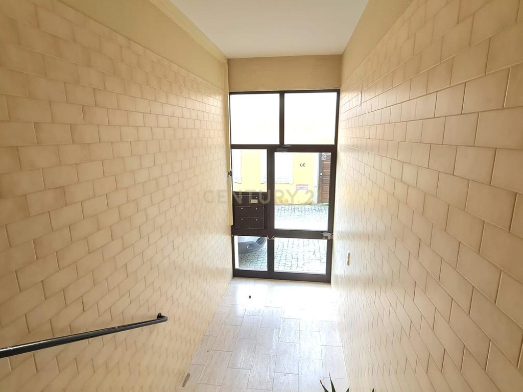 Apartamento T2 no Centro da Figueira da Foz - Image 4