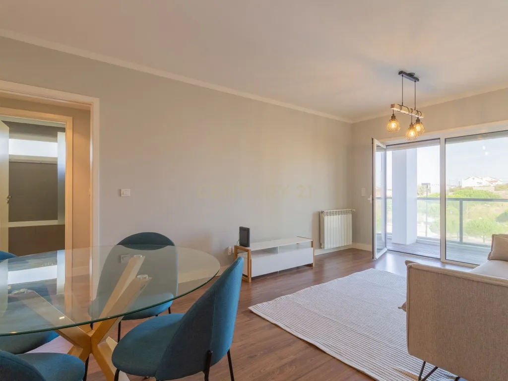 Apartamento como Novo, para arrendamento, na Caparica, Almada - Image 5