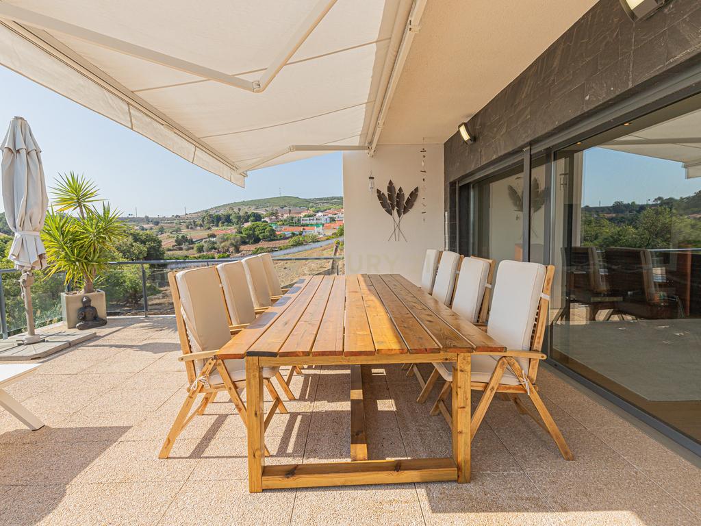 ✨ Moradia T4 de Luxo em Condomínio Exclusivo – Santo Antão do Tojal, Loures - Image 26