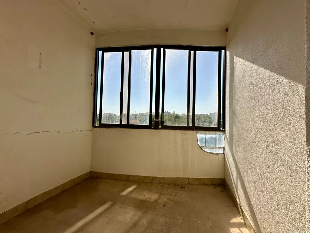 Apartamento T1 com 70 m² em Albufeira – Para Remodelar - Image 20