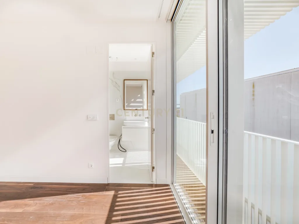 T3 na Villa dos Coches com 3 Suites e Garagem em Belém, Lisboa - Image 23