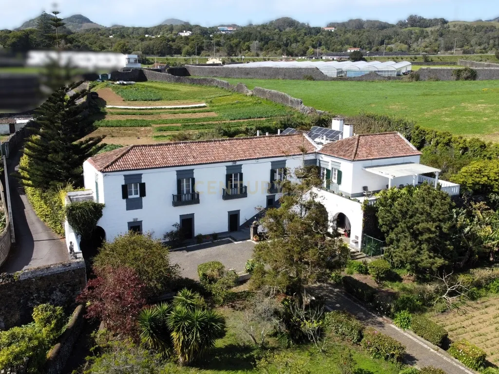 Solar Nobre do Século XVII com Potencial de Desenvolvimento – Livramento, Ponta Delgada, Açores - Image 39