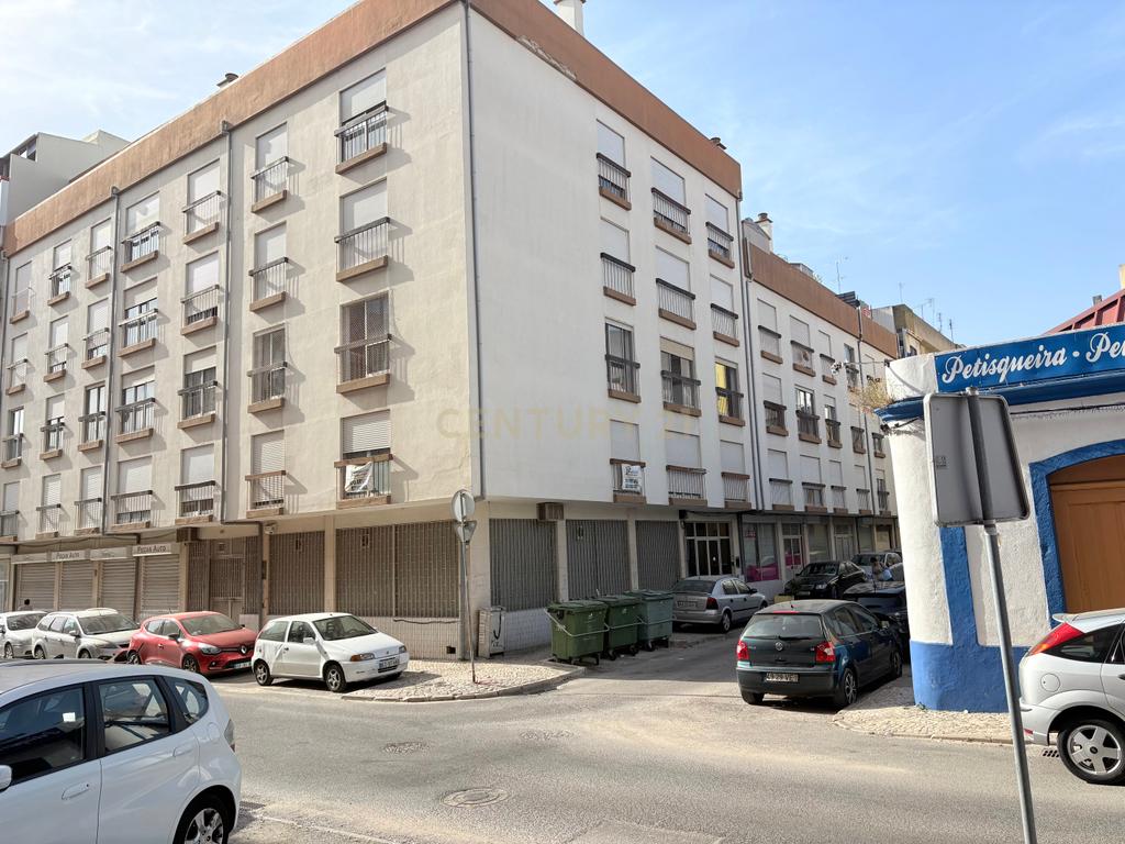 Apartamento T3 para arrendamento em Setúbal - Image 29