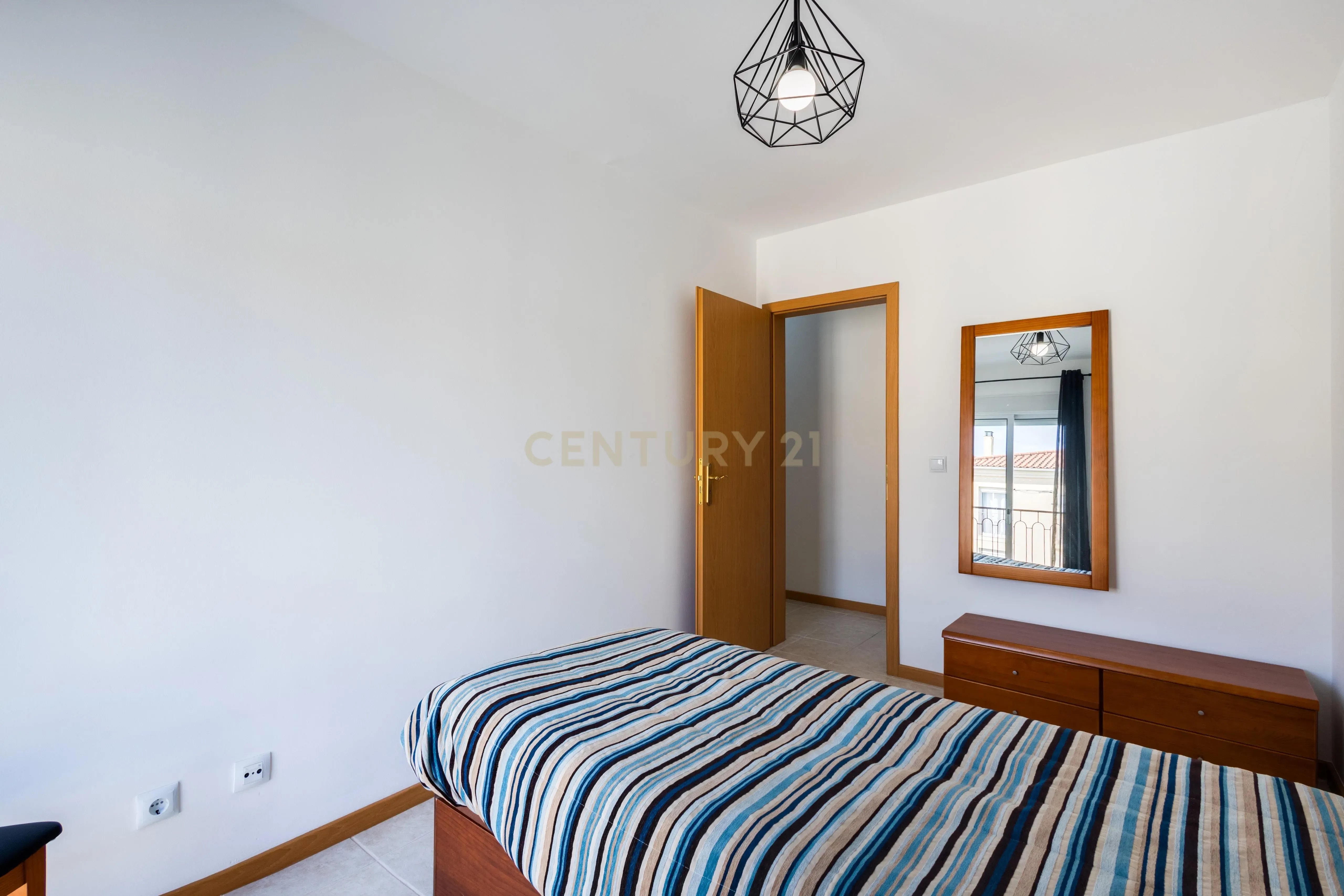 Fotografia 11 de IMÓVEL EM REGIME DE PROPOSTAS MÚLTIPLAS - Apartamento T4 em Portimão