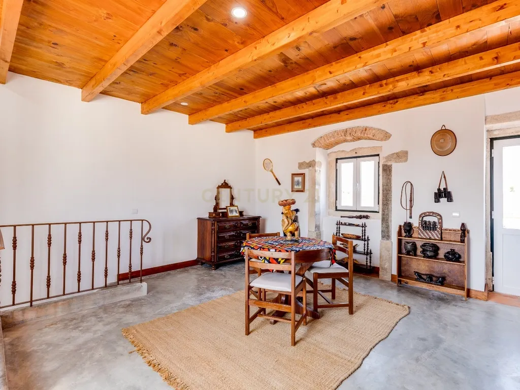 PROPRIEDADE DE CHARME JUNTO À GOLEGÃ - Image 15