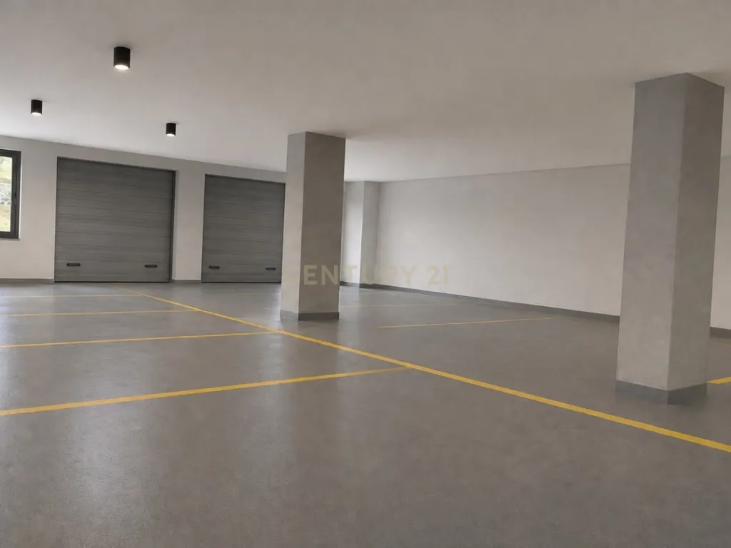 Apartamento T8 Duplex NOVO | 280 m² | 2 Terraços com 60 m² | 2 Lugares de Parqueamento | Junto ao Hospital da Luz - Image 10
