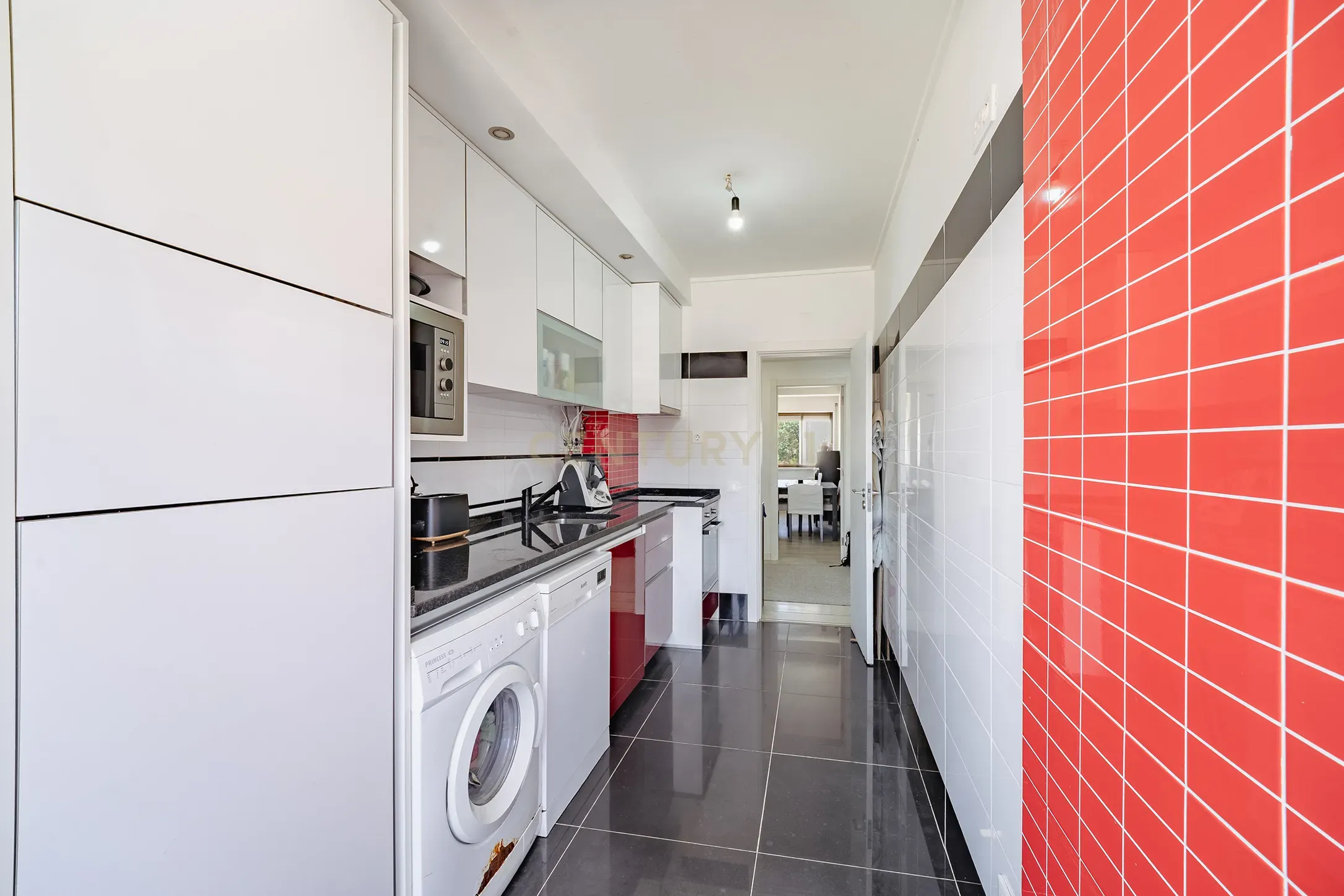 Fotografia 7 de Apartamento T2 em Quintinha – Sesimbra
