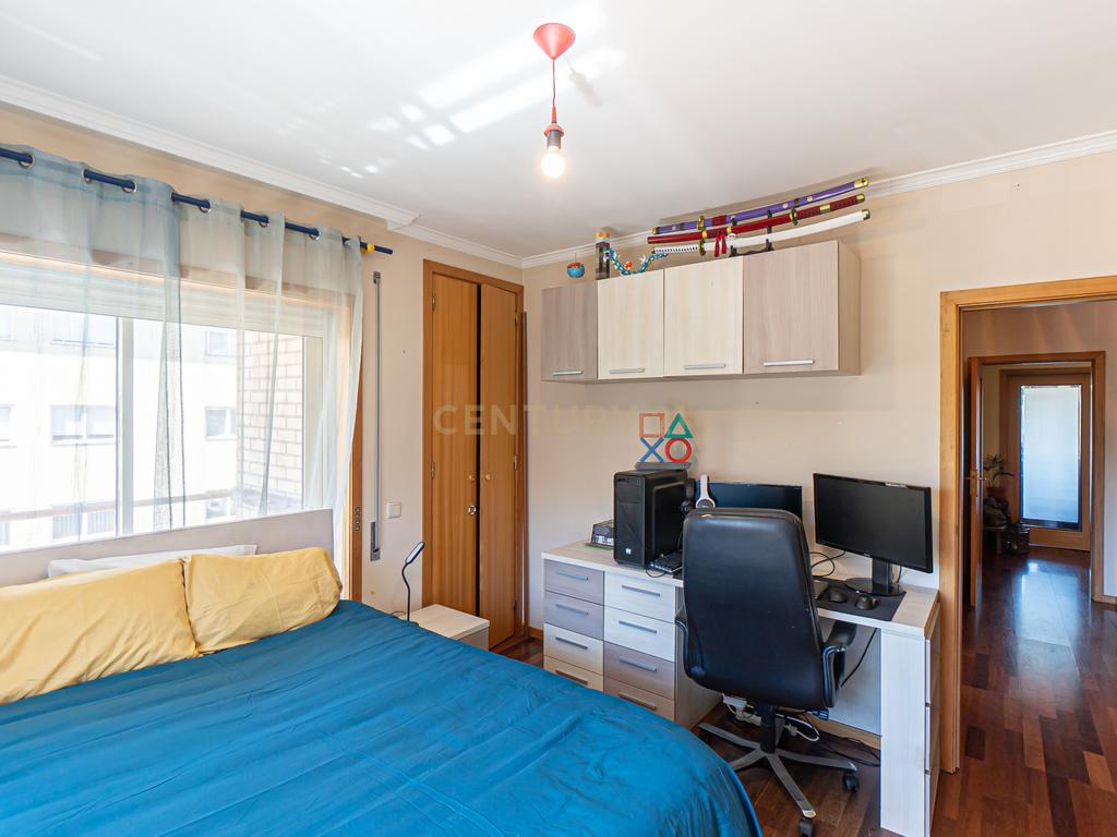 Apartamento T3 com Vista Panorâmica em Canidelo, Vila Nova de Gaia - Image 39