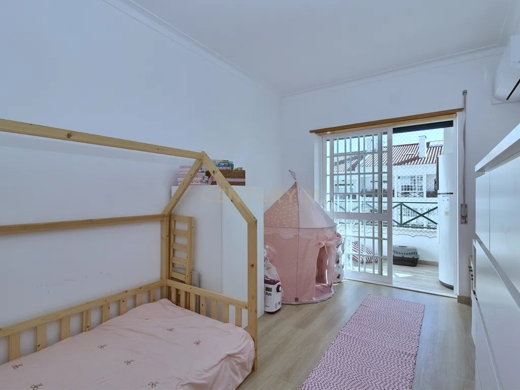 Apartamento Alcabideche com Garagem Box - Image 5