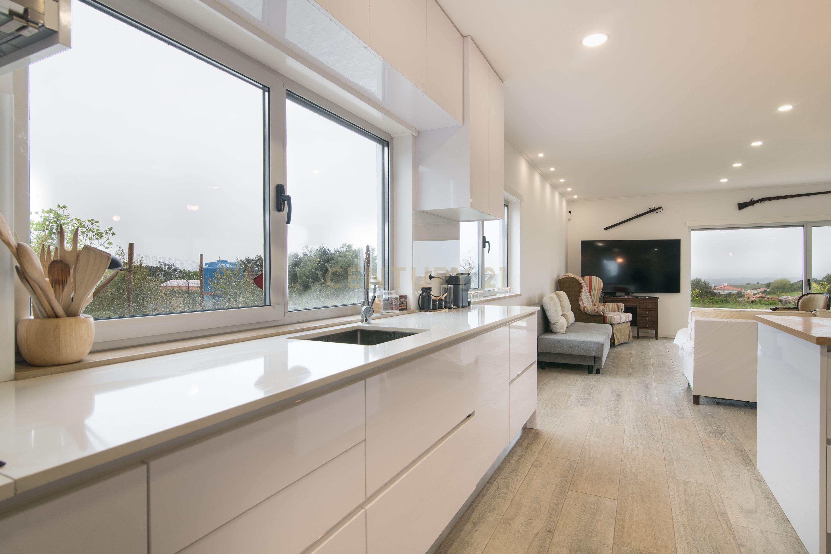 Magnífica Quinta com Moradia Moderna, Piscina e 1 Hectare de Terreno - Image 4