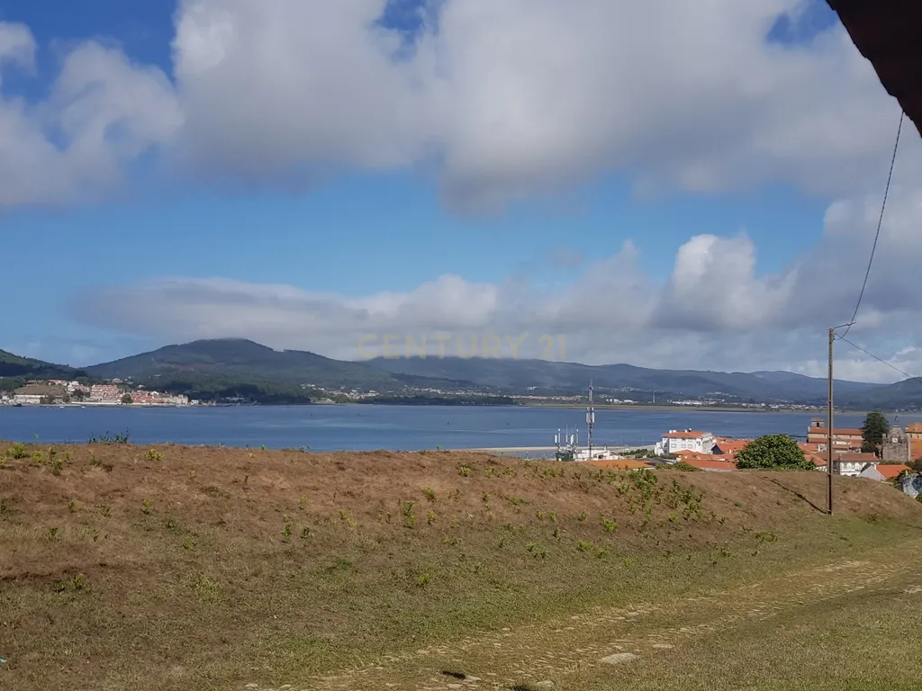 Moradia na zona histórica em Caminha. - Image 10