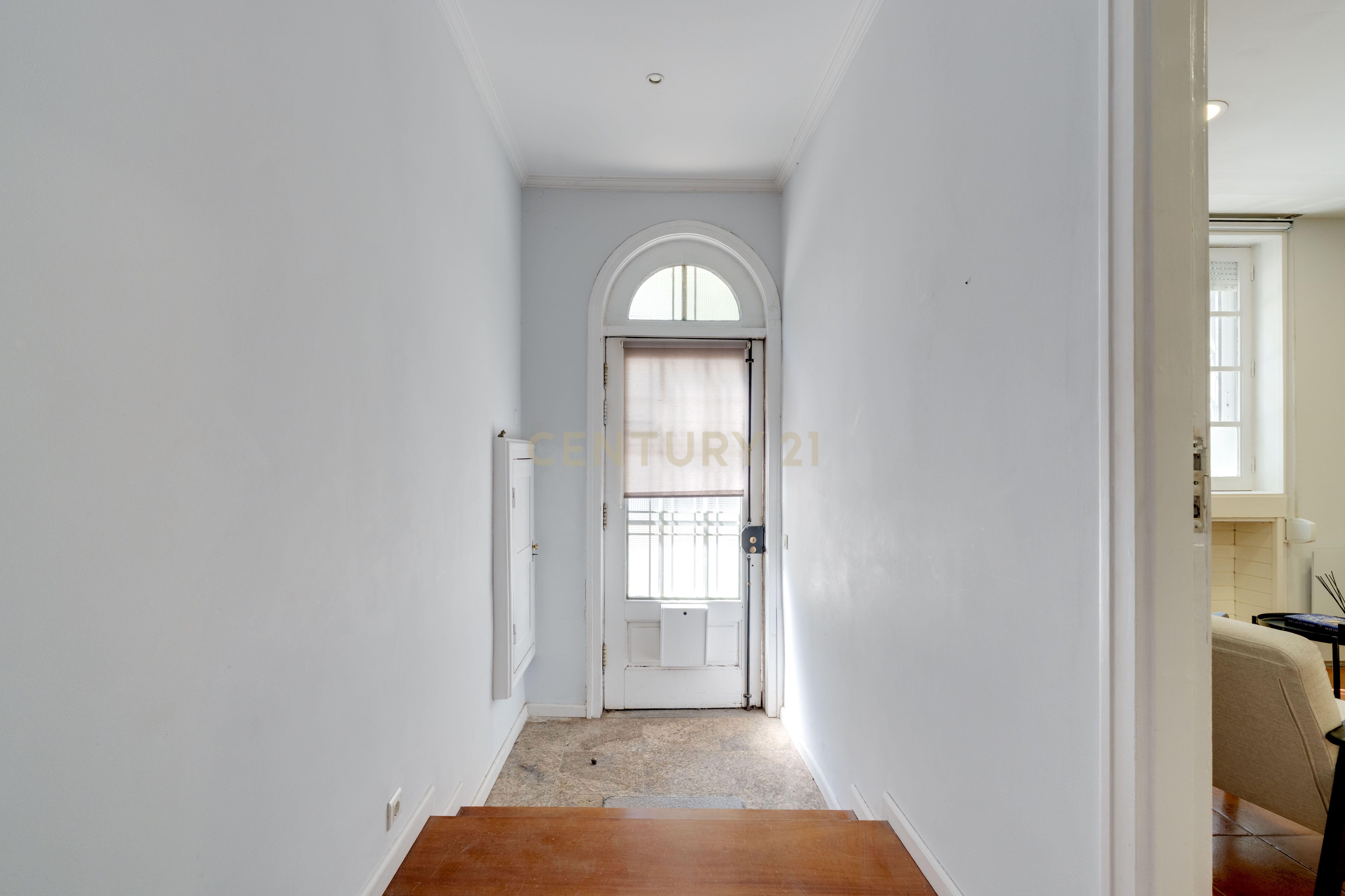 Fotografia 3 de Moradia Geminada T6 com Logradouro | Marquês – Porto