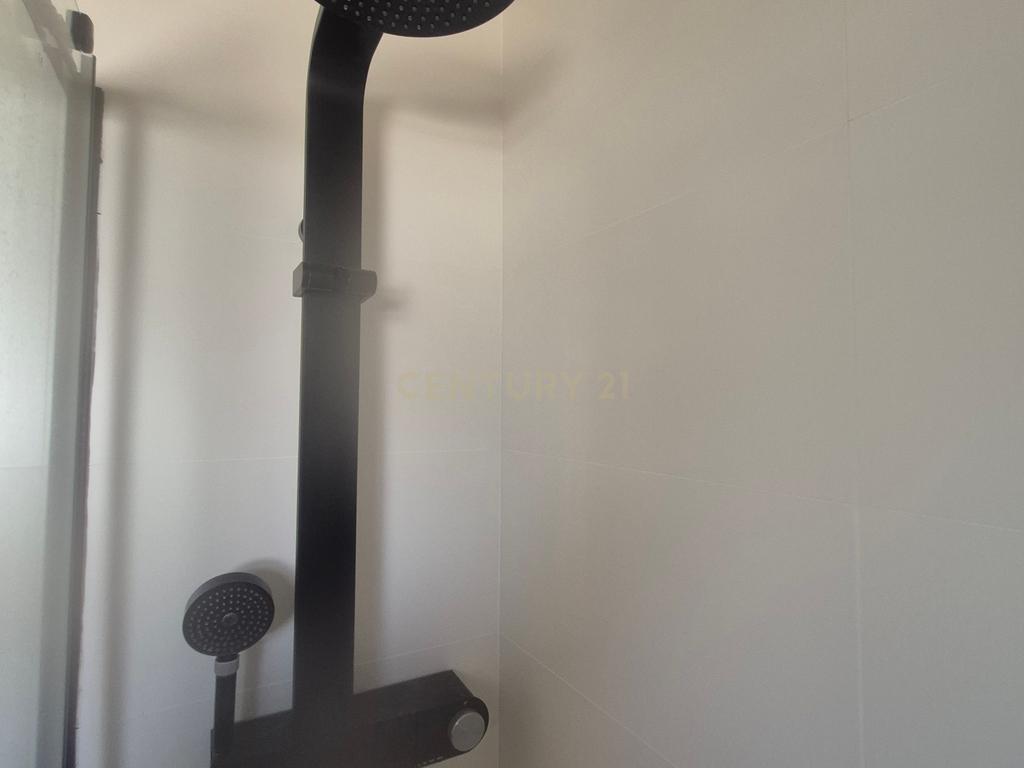 Apartamento T2 Quinta do Conde - Image 12