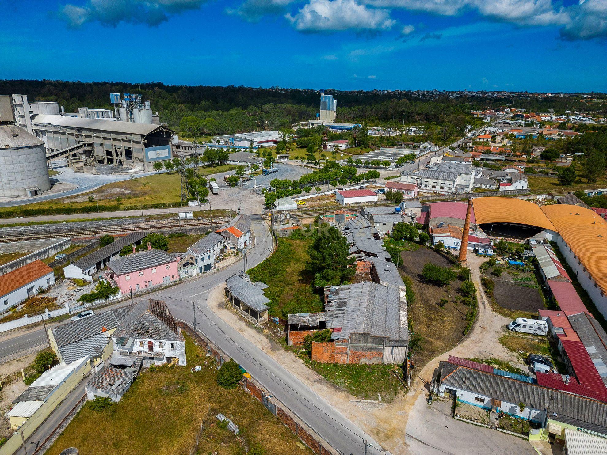 Fotografia 12 de Armazém  Pataias