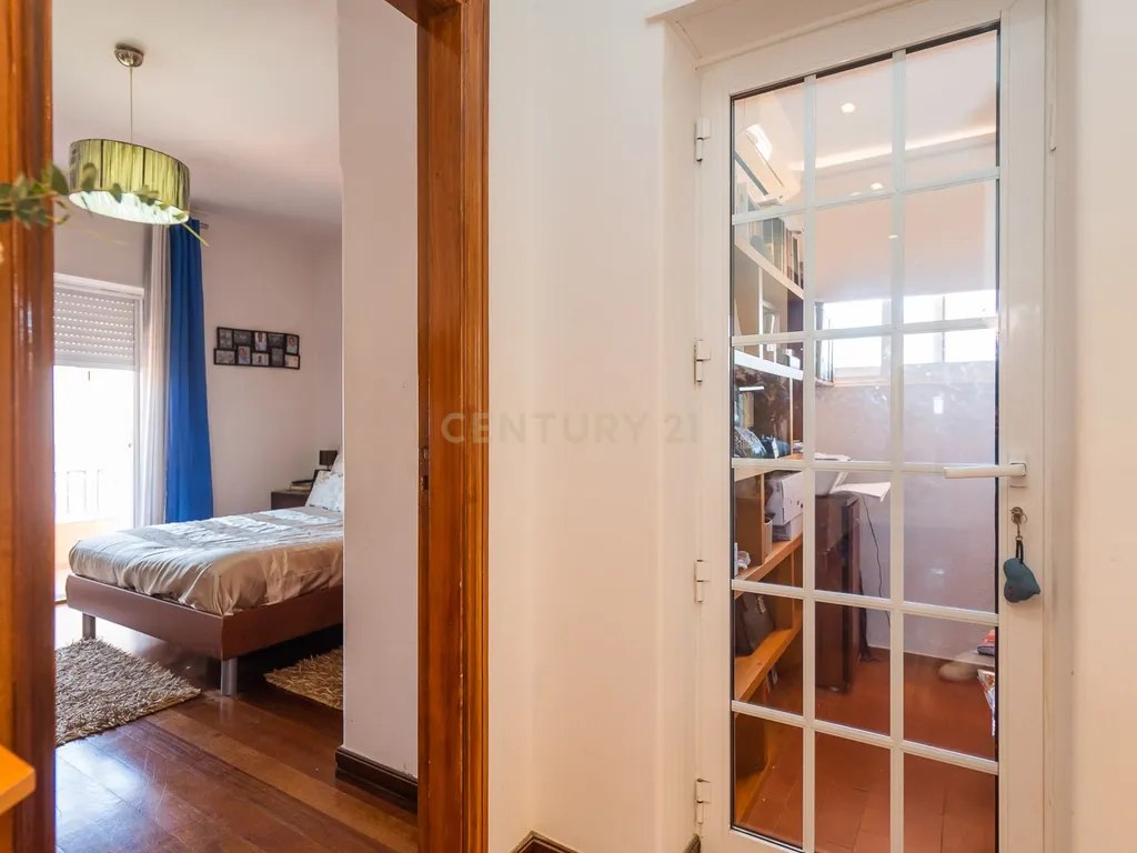 Moradia T4 com piscina | Cascais - Image 57