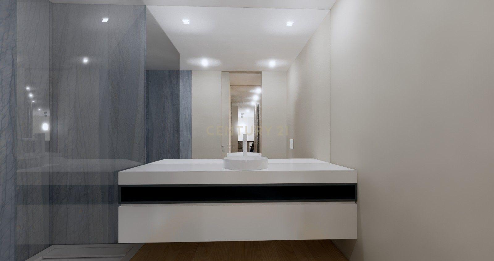 Fotografia 12 de Apartamento T2 Rua Tapadinha em Marco de Canaveses (Piso 3- Fração O)