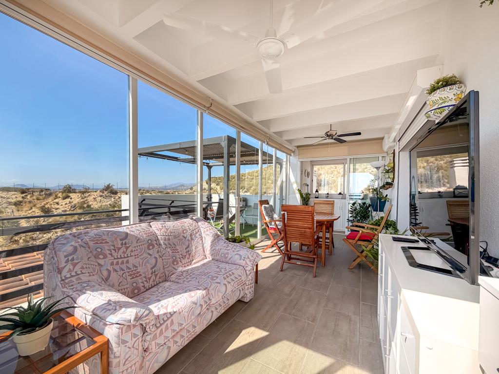 Penthouse com vista mar, quase 40 m² de terraços e tudo num só piso - Image 7