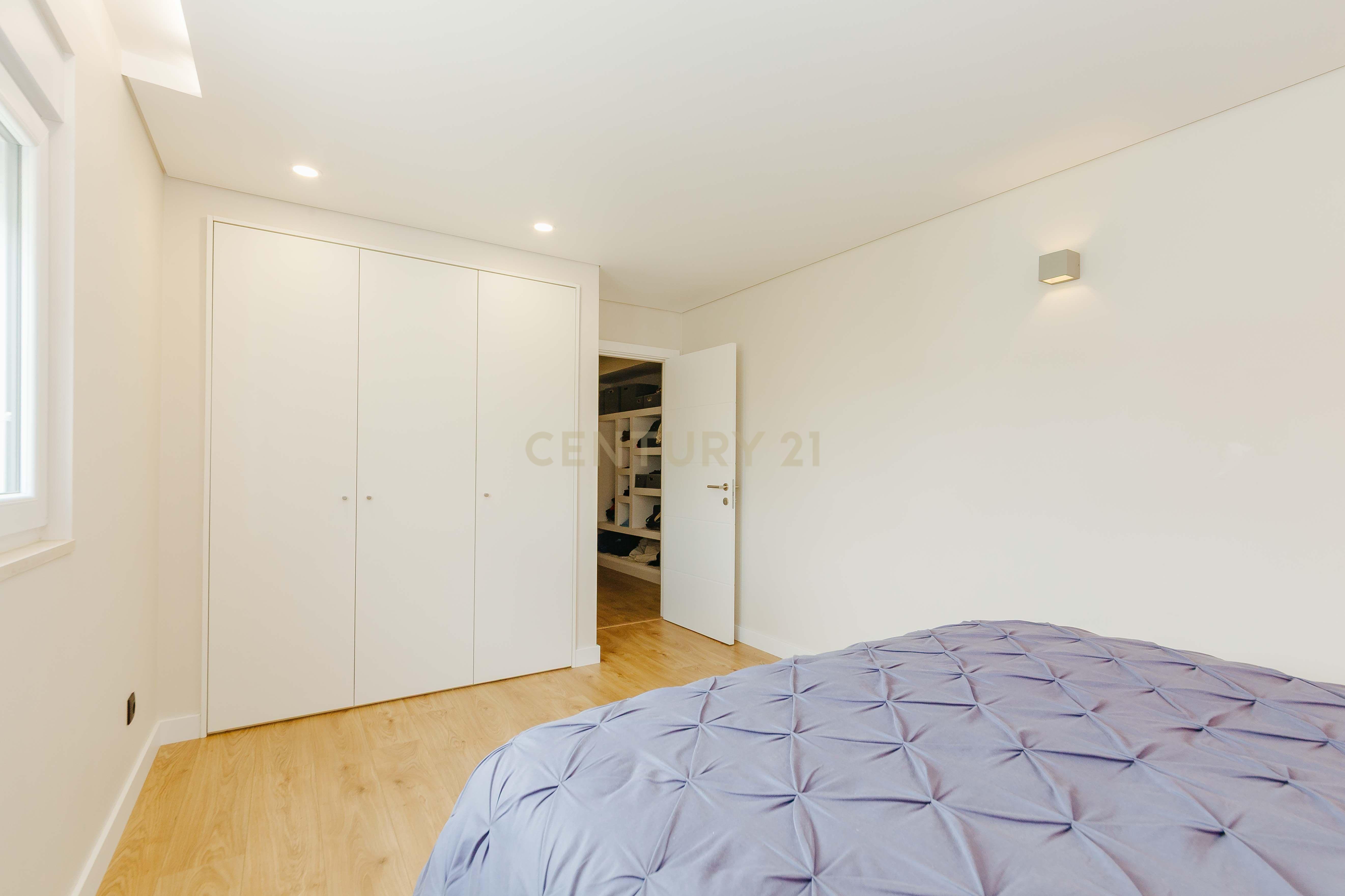 Moradia T4 na Atalaia (Montijo) - Image 25