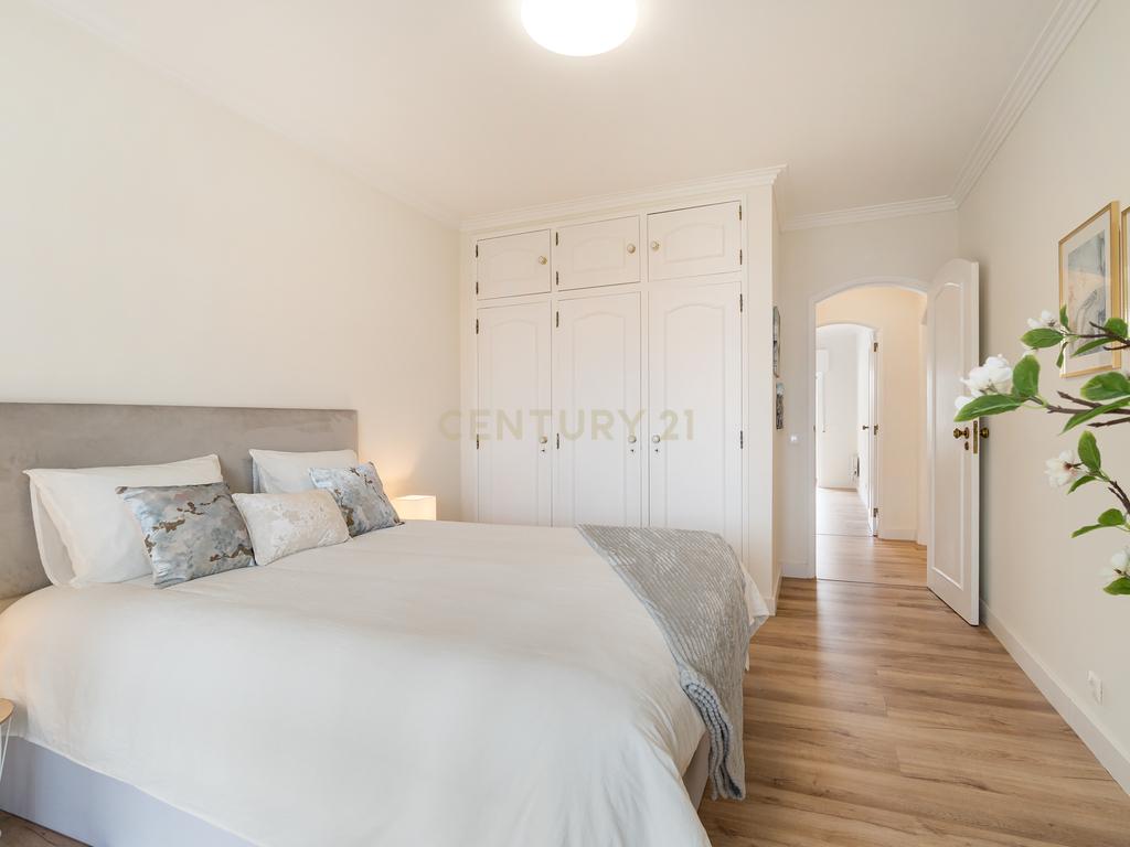 Apartamento Duplex de Luxo em Cascais! - Image 16