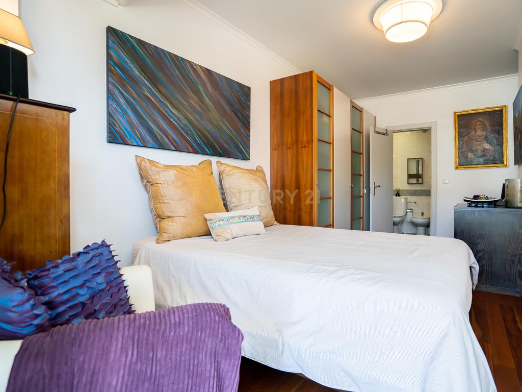 Apartamento T3 Parque das Nações - Image 20