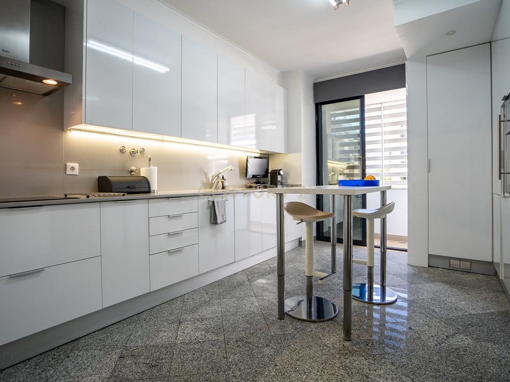 Apartamento T3 Parque das Nações - Image 24