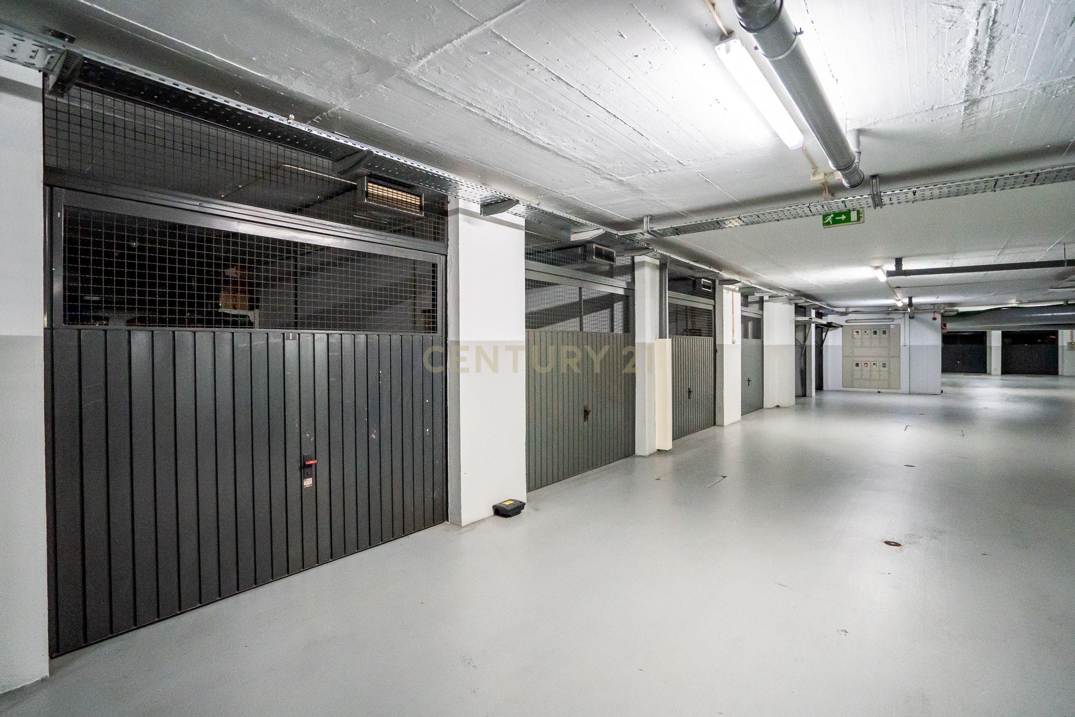 Apartamento T3 Parque das Nações - Image 32