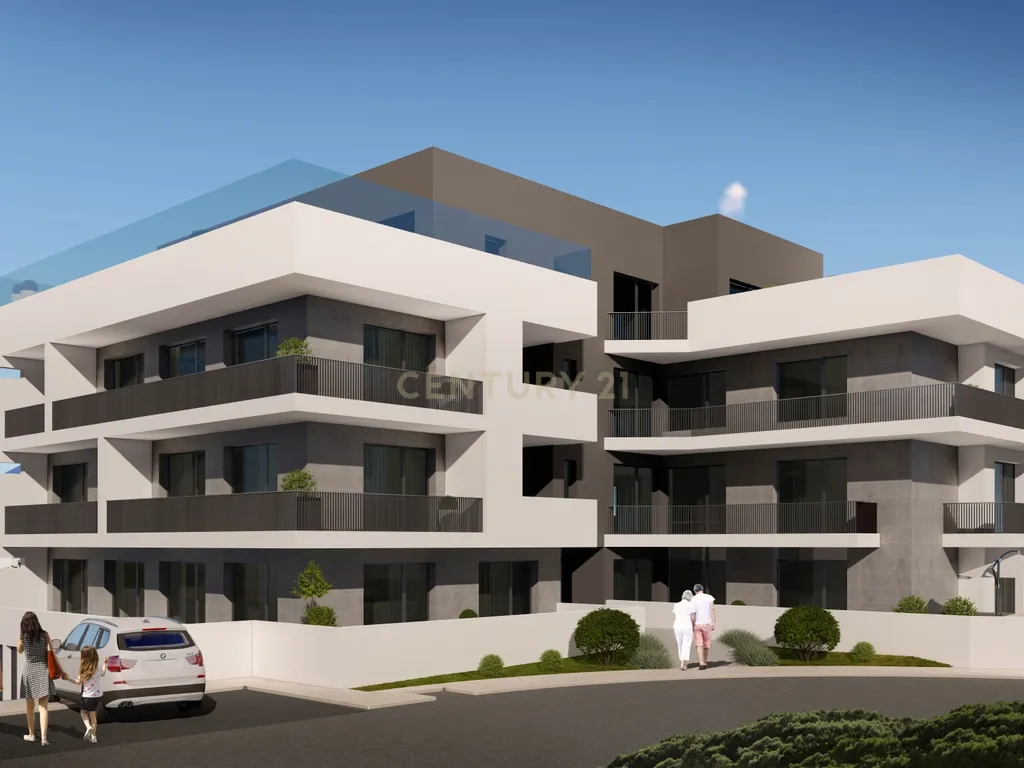 Apartamento T3, em construção, na Urbanização do Casal Belver - Image 2