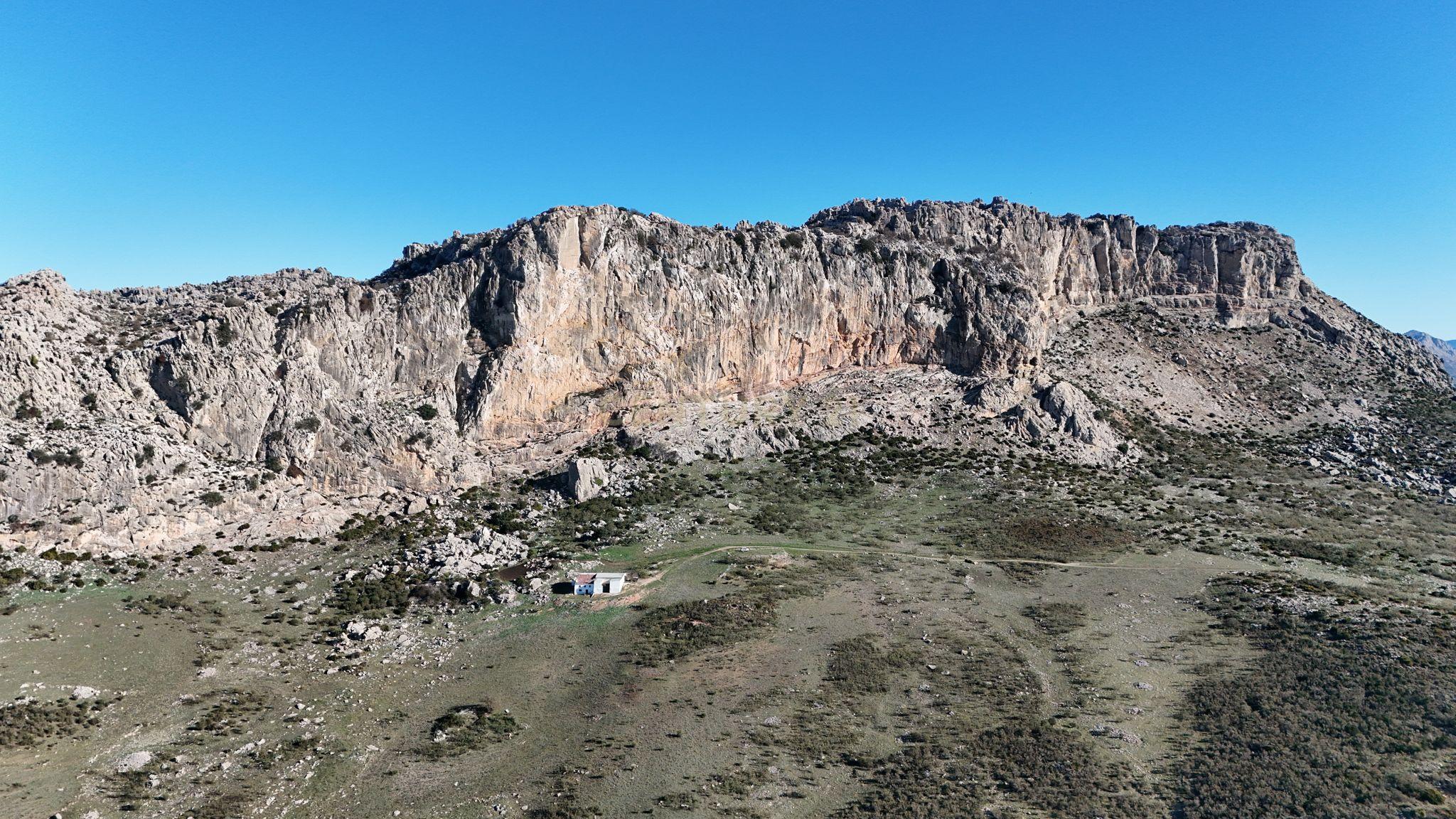 undefined - Image 1