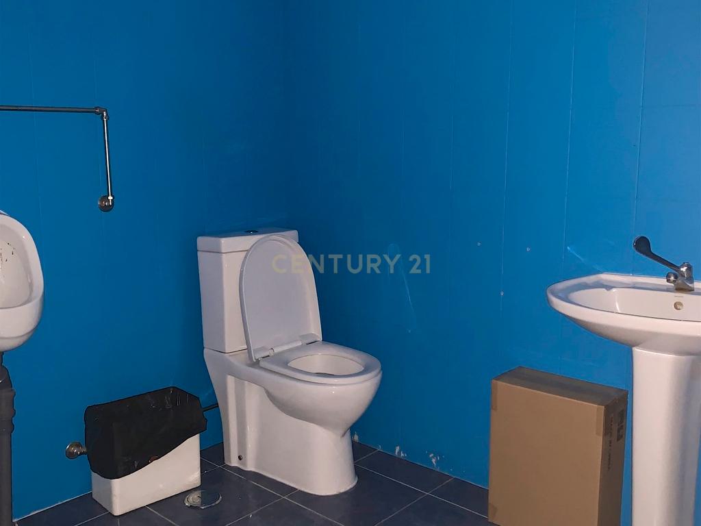 Loja Espaçosa no Lumiar, Lisboa - 190m² por 1990€ - Image 6