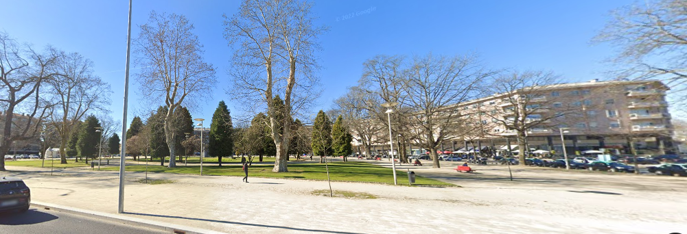 Moradia T2, Antas, à Praça Velasquez - Image 21