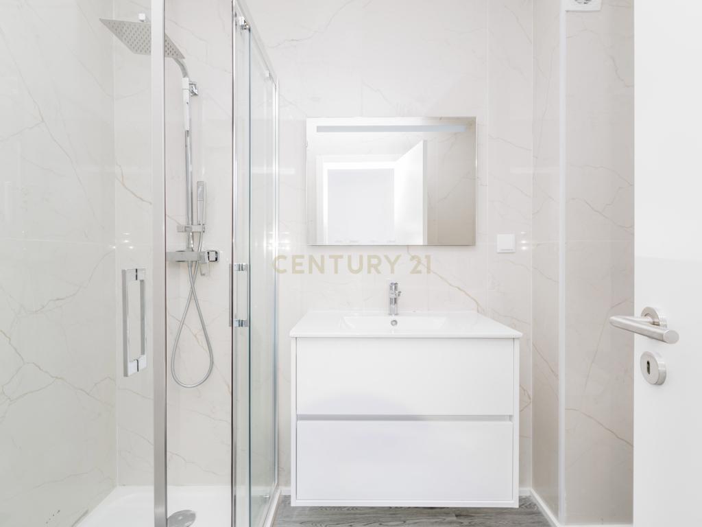 Apartamento T3 Novo no Condomínio "Olhão Residences" com Piscina, Lugar de Garagem e arrecadação. - Image 24