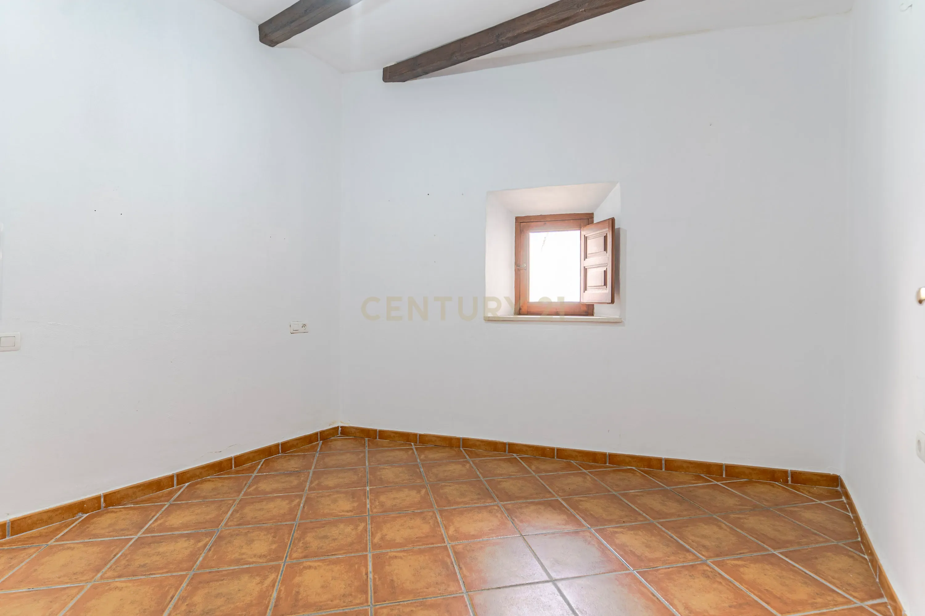 undefined - Image 11