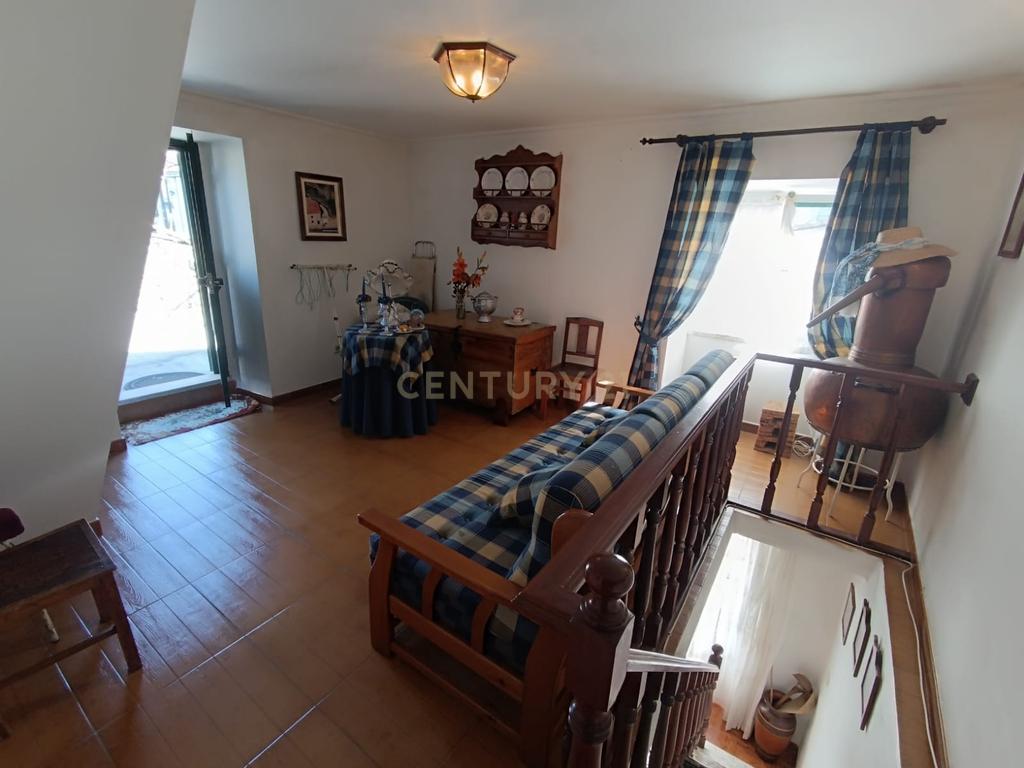 Excelente Moradia T3 São Miguel D acha, Castelo Branco - Image 13