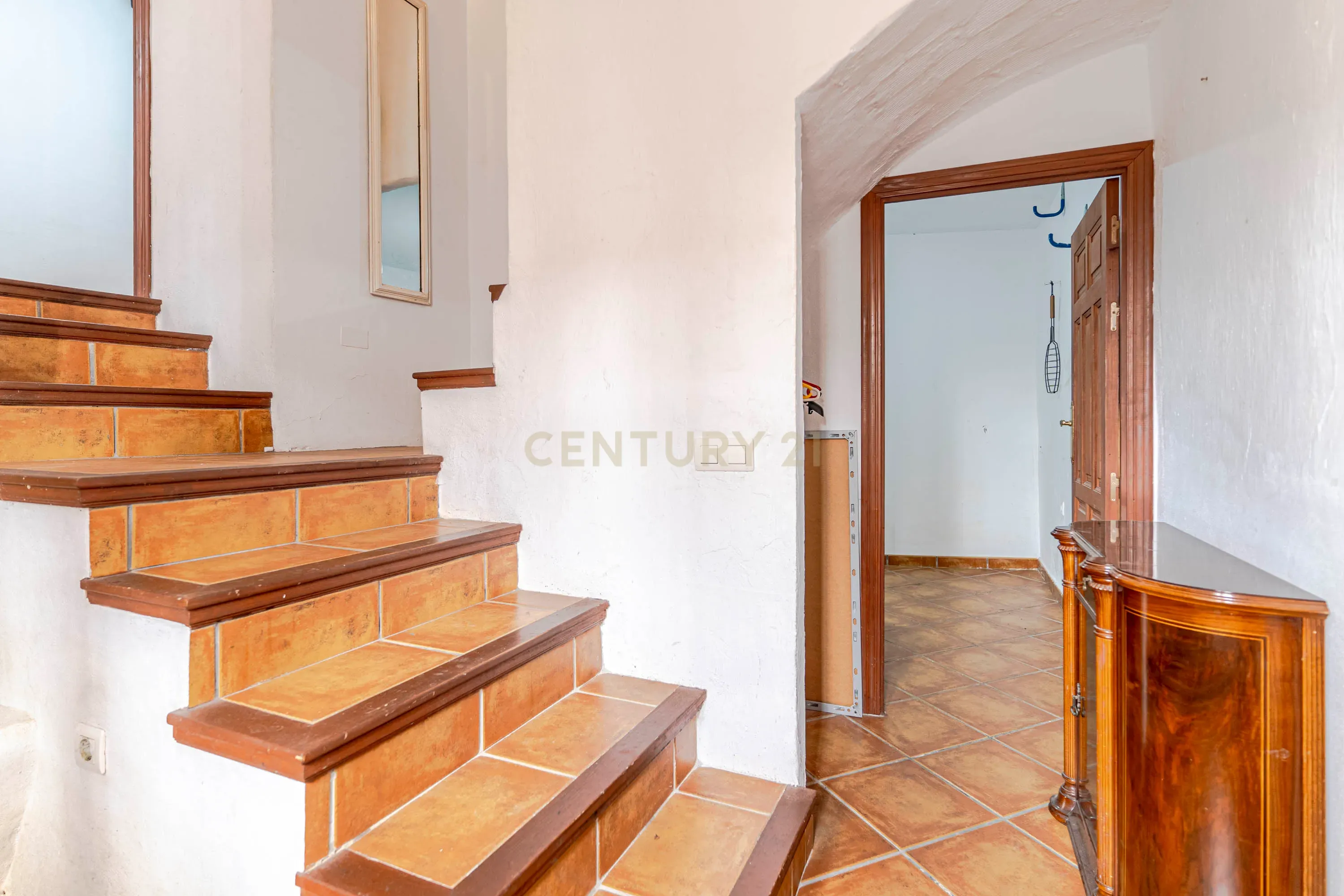 undefined - Image 13