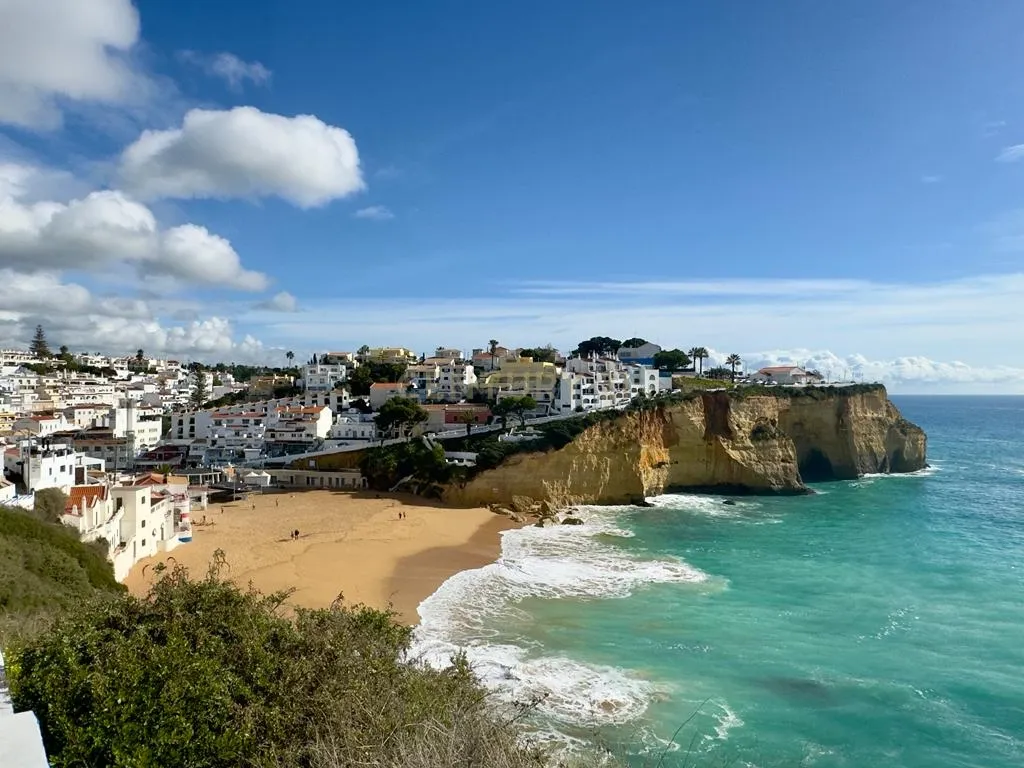 Apartamento Duplex a poucos metros da praia na encantadora Vila de Carvoeiro - Image 16