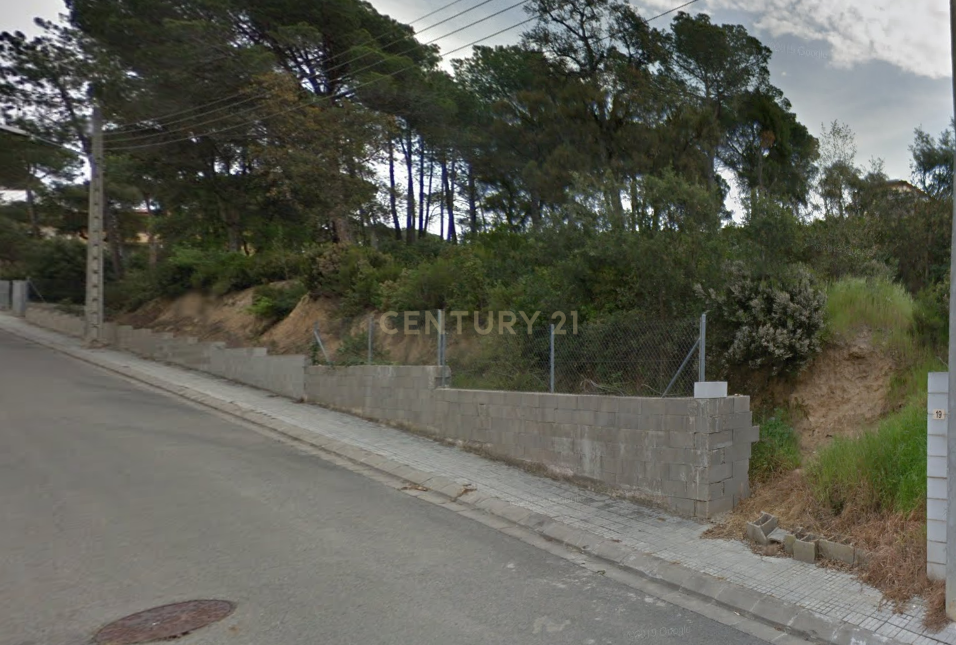undefined - Image 5